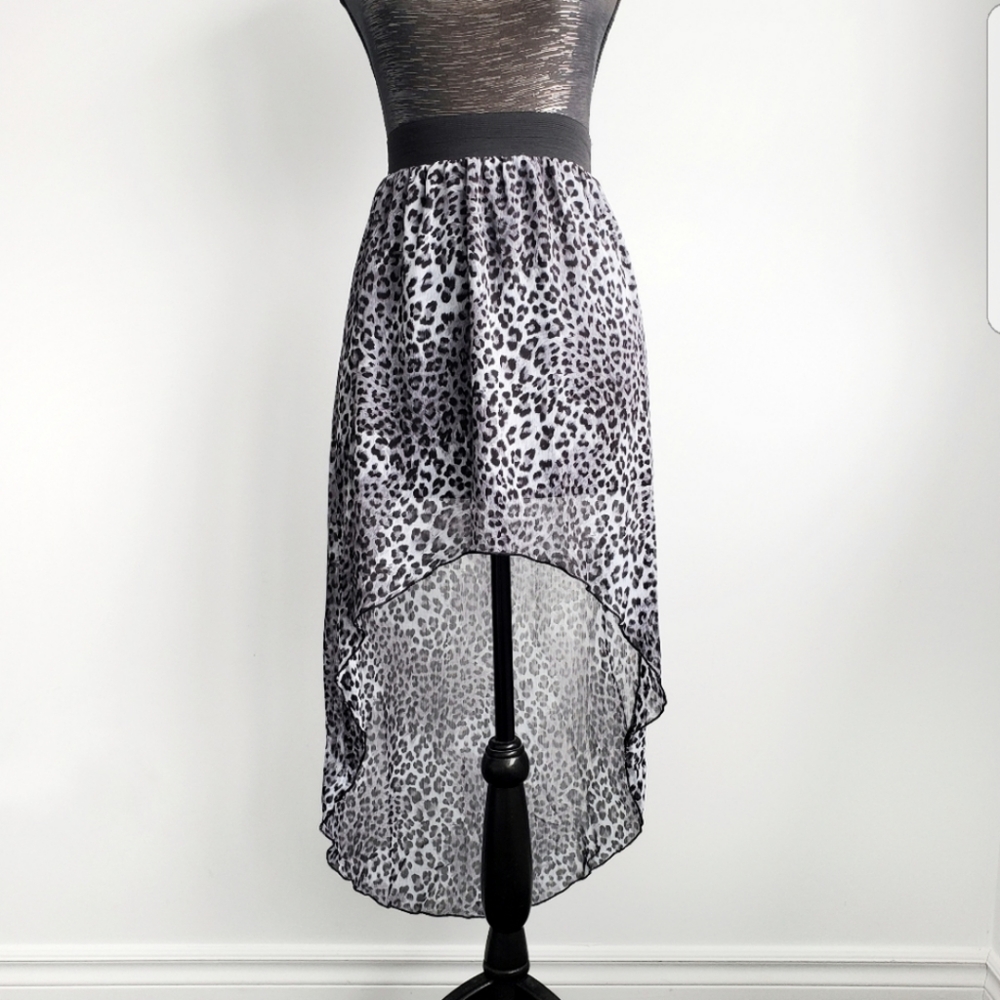❤Colori❤Cheetah print skirt